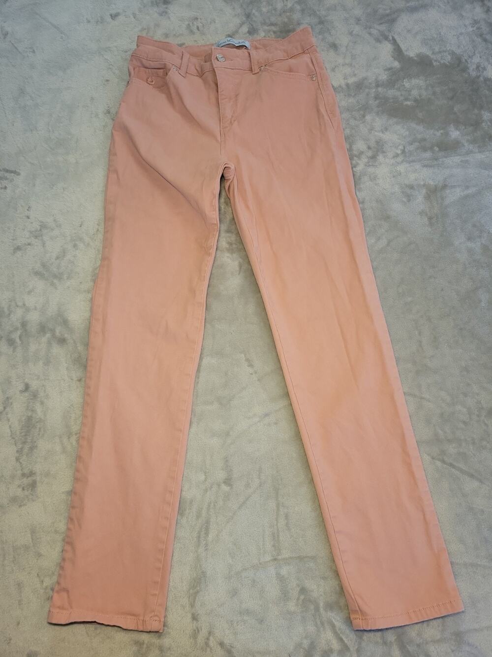 Gloria Vanderbilt Amanda Straight Leg Women's size 6 Mauve Pink Denim Preppy